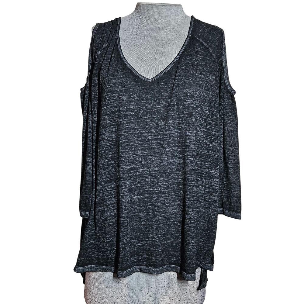 Lightweight Open Shoulder Tee Size XL